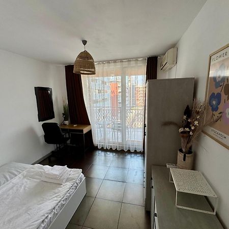 New Two Bedroom Apartment With Balcony صوفيا المظهر الخارجي الصورة
